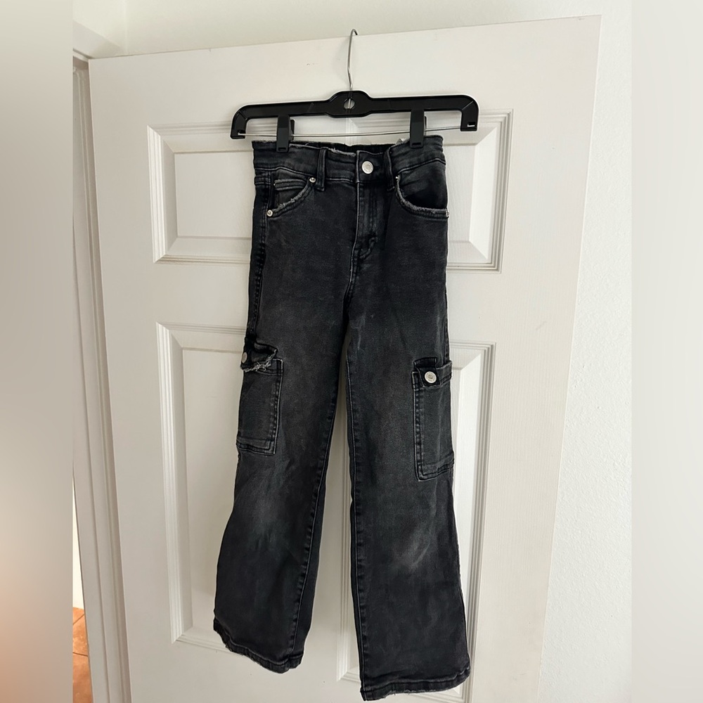 Girls Zara cargo jeans, straight leg, size 9